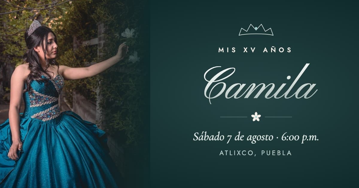 Camila con su vestido de XV años en un jardín